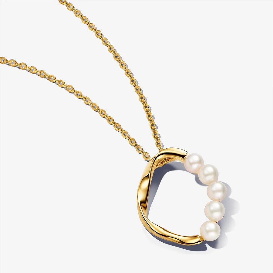 Colar Pandora 14k Gold-plated pendant necklace with white treated freshwater cultured pearl - Ana Joalheiros