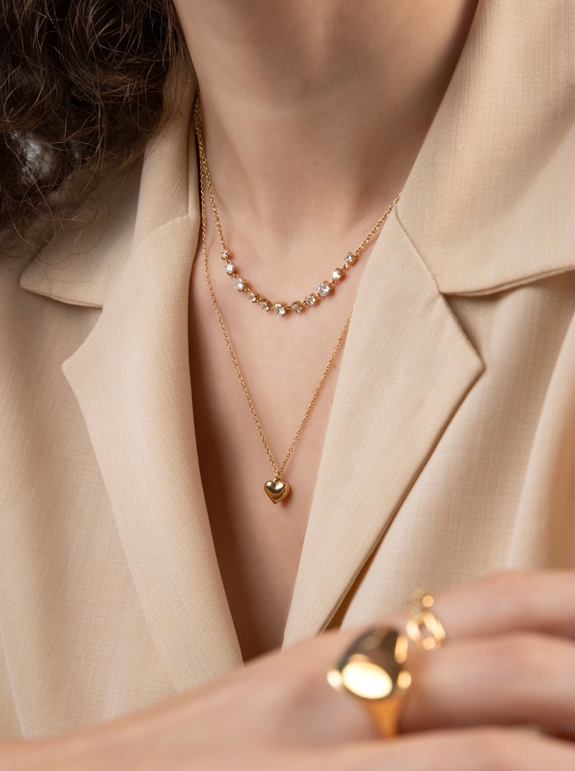 Colar One Neckmess Heart Golden