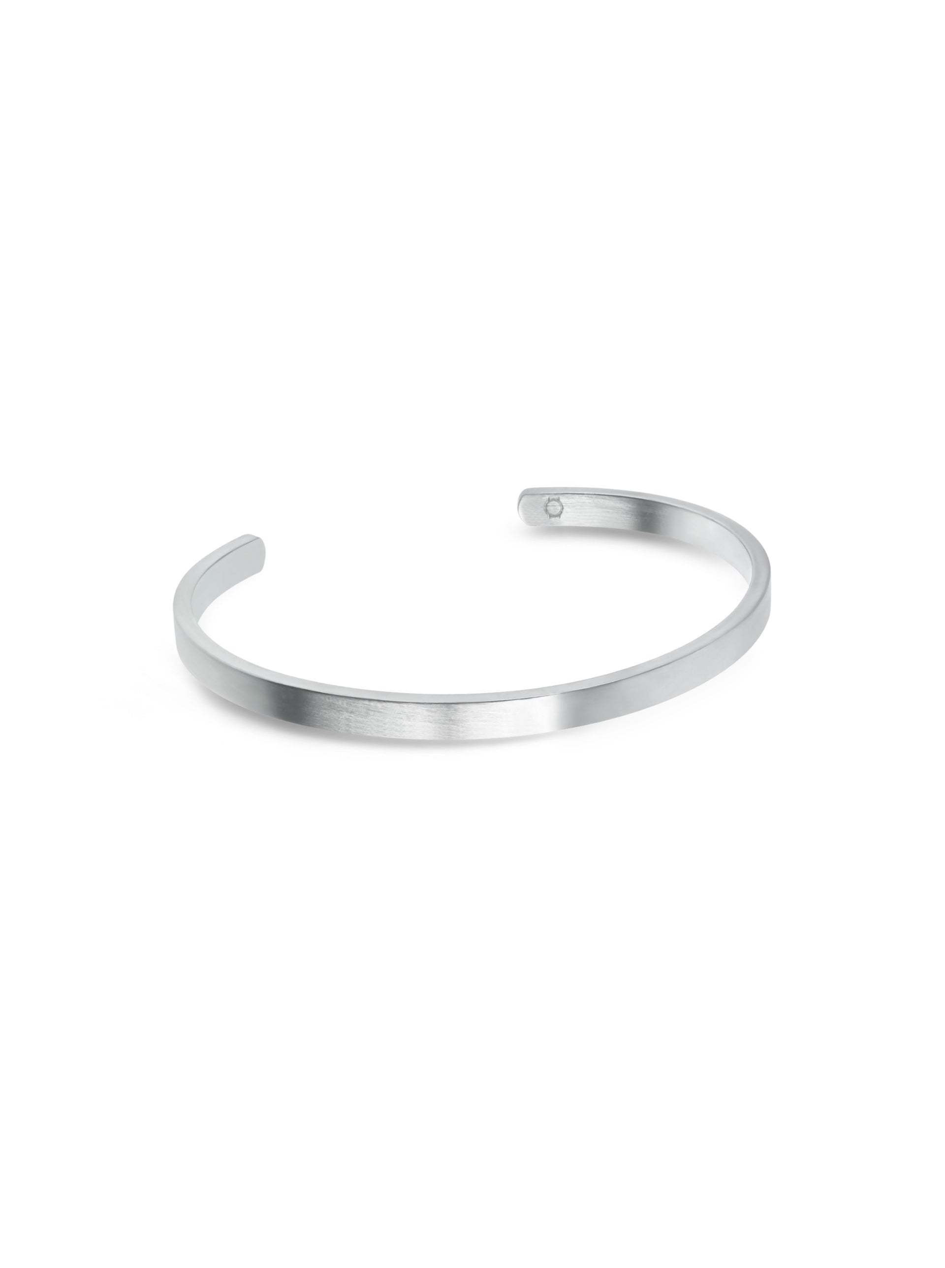 Ana Joalheiros - Pulseiras One - Pulseira One Pulse Fine Silver OAMB4211SS pulso