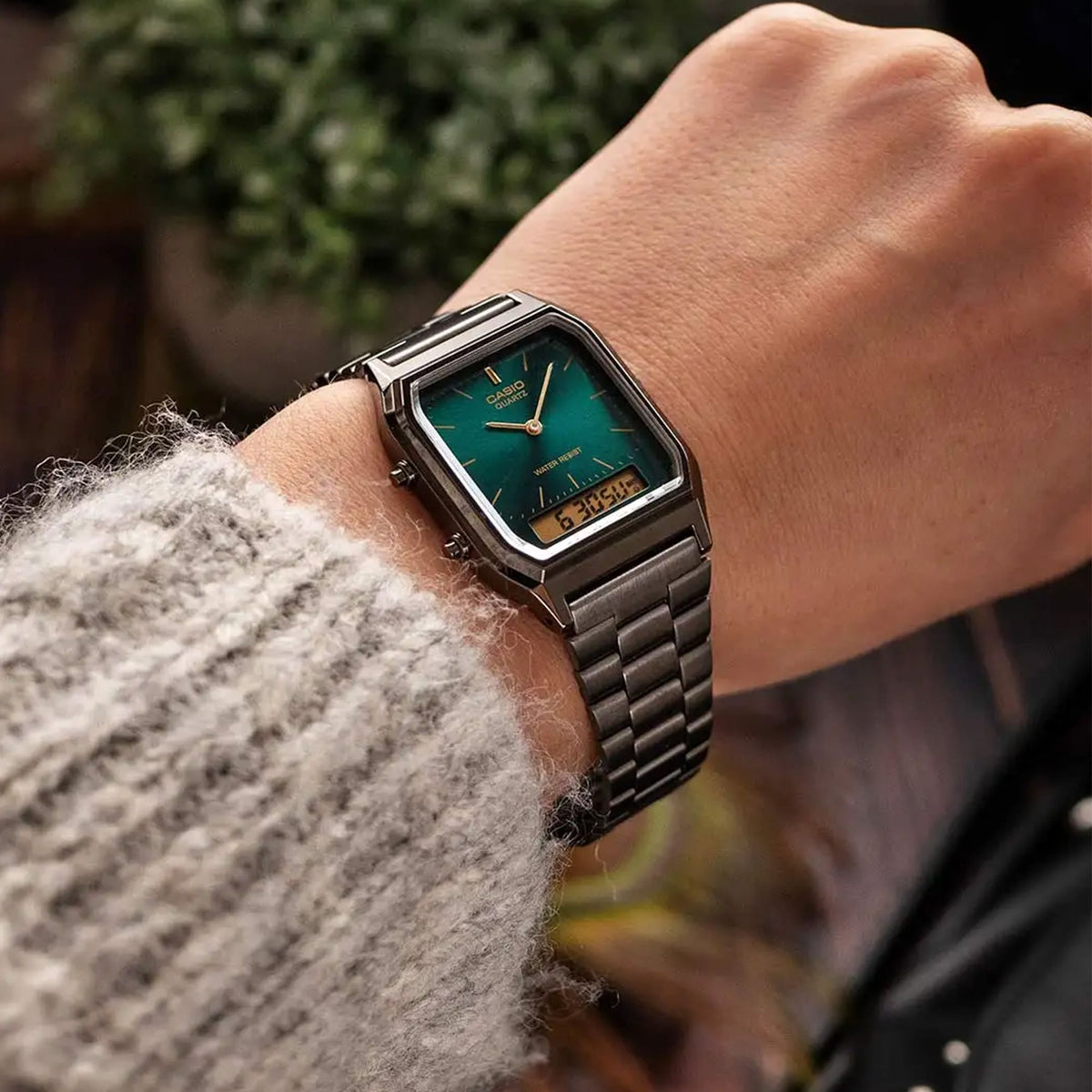 Ana Joalheiros - Relógios Casio - Relógio Casio Vintage AQ-230EGG-3AEF no Pulso