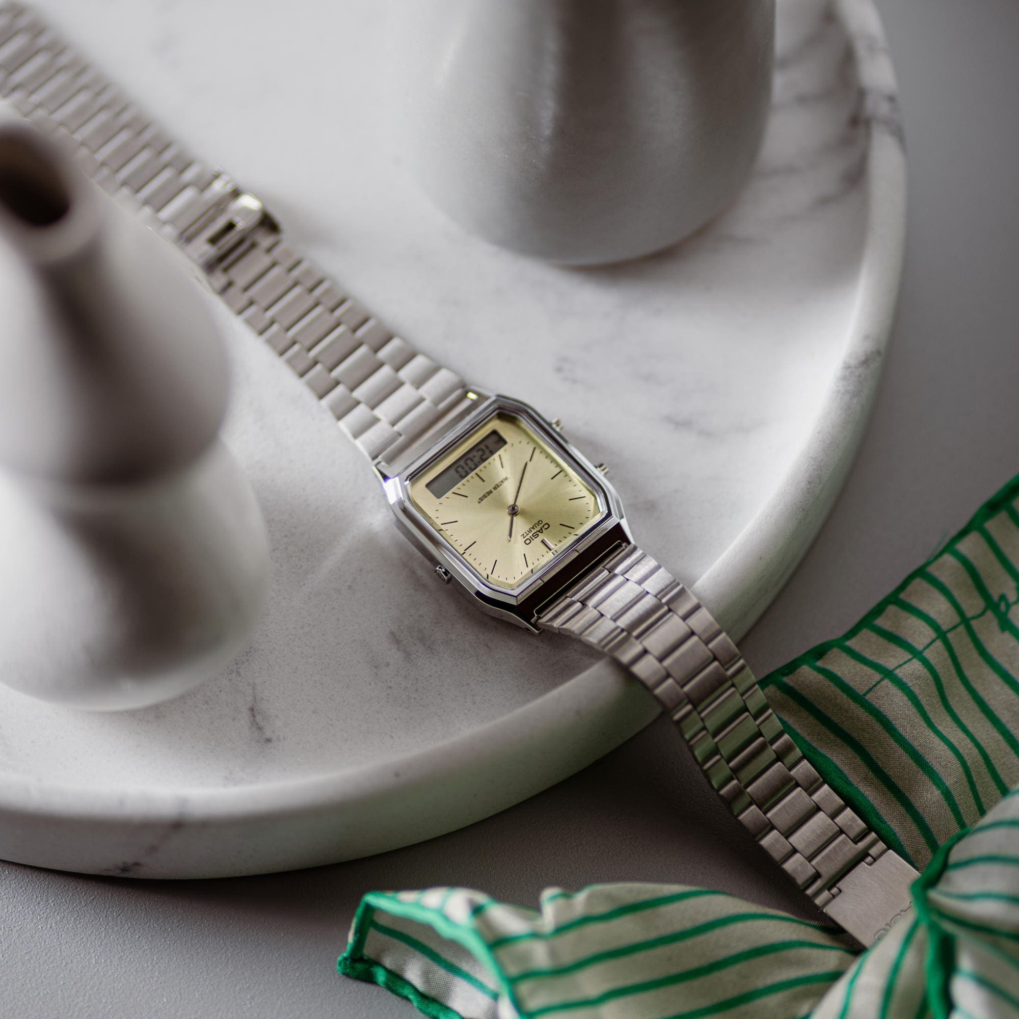 Ana Joalheiros - Casio Relógios - Relógio Casio Vintage Edgy Collection AQ-230A-9AMQYES Plano