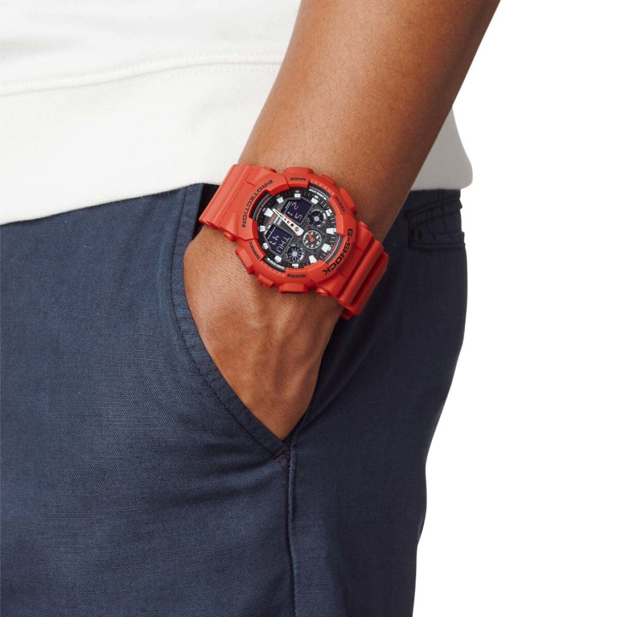 Ana Joalheiros - Relógios G Shock - Relógio Casio G-Shock Masculino GA-100B-4AER no Pulso