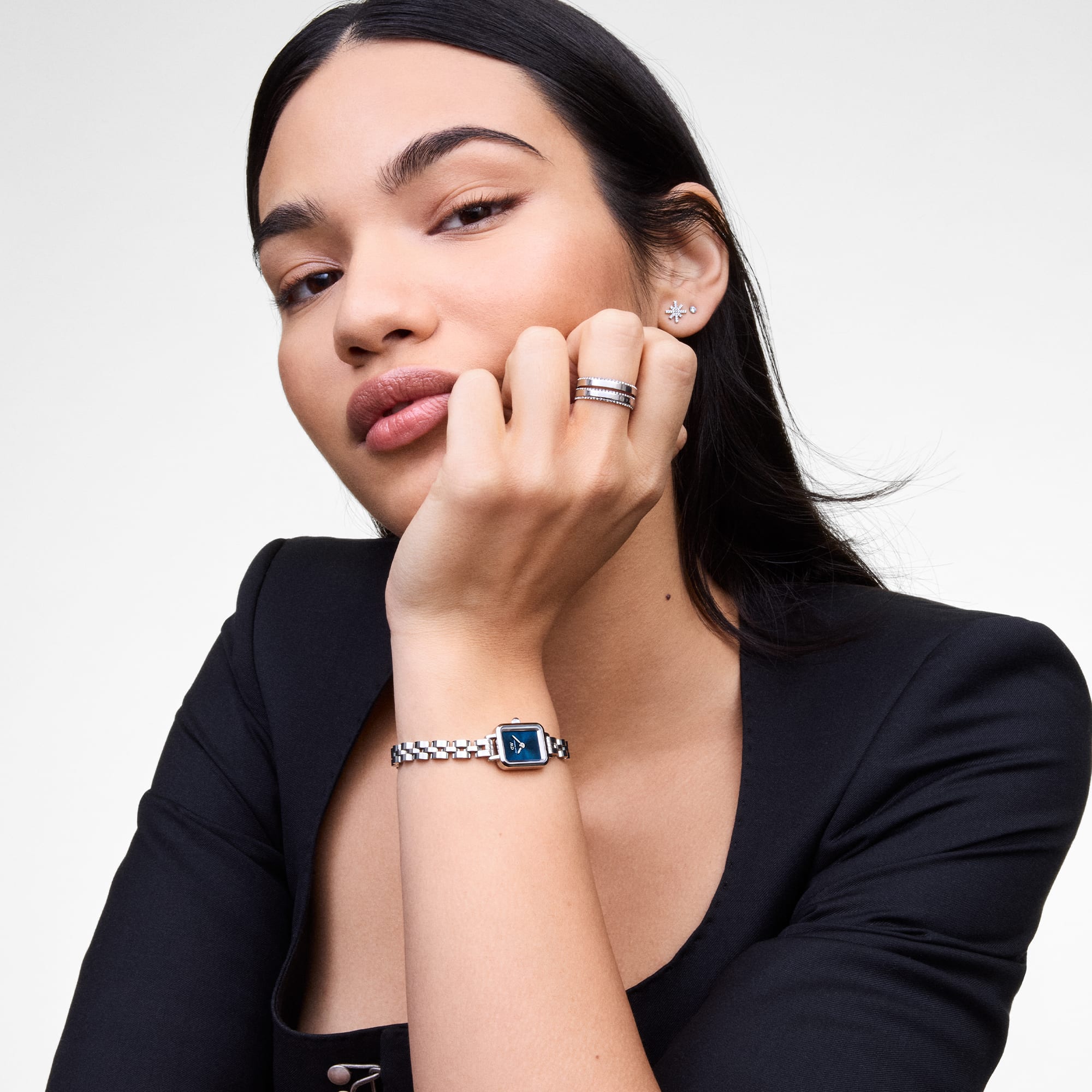 Ana Joalheiros - Relógios Daniel Wellington - Relógio Daniel Wellington Mini Arch 3-link Arctic Sunray Silver DW00100846 no Pulso