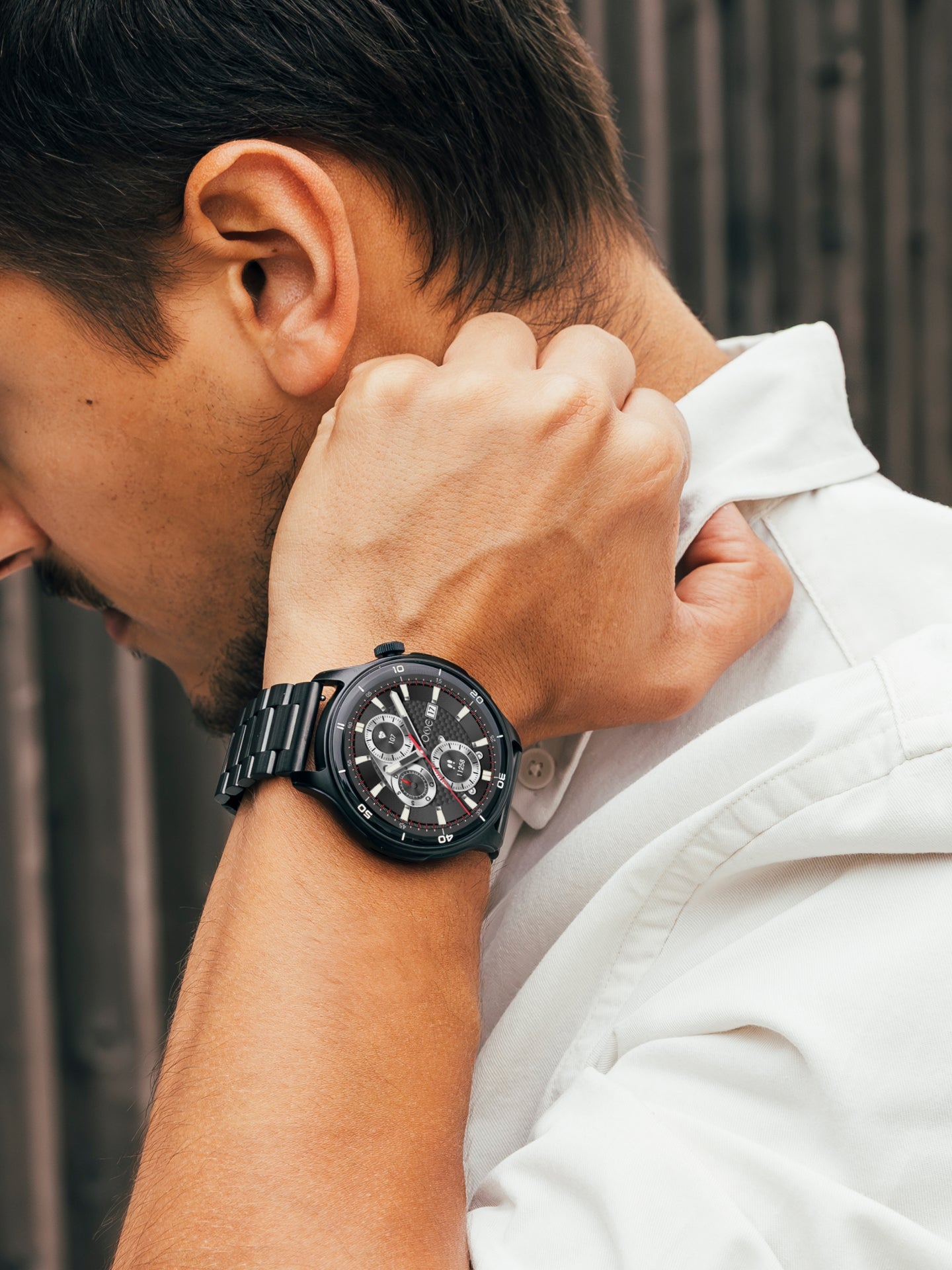 Ana Joalheiros - Relógios One - Relógio Smartwatch Homem Smartwatch One Men Explorer GPS Black Links OSW9822BL51L no Pulso