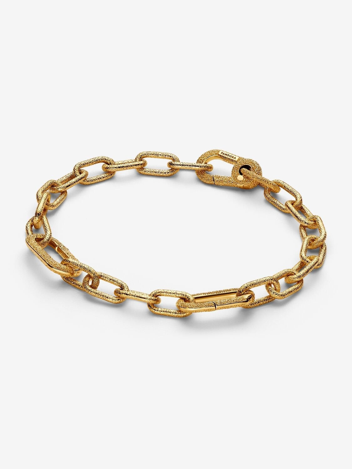 Pulseira Pandora de Corrente de Elos Pequenos
Revestimento de ouro 14k - Ana Joalheiros