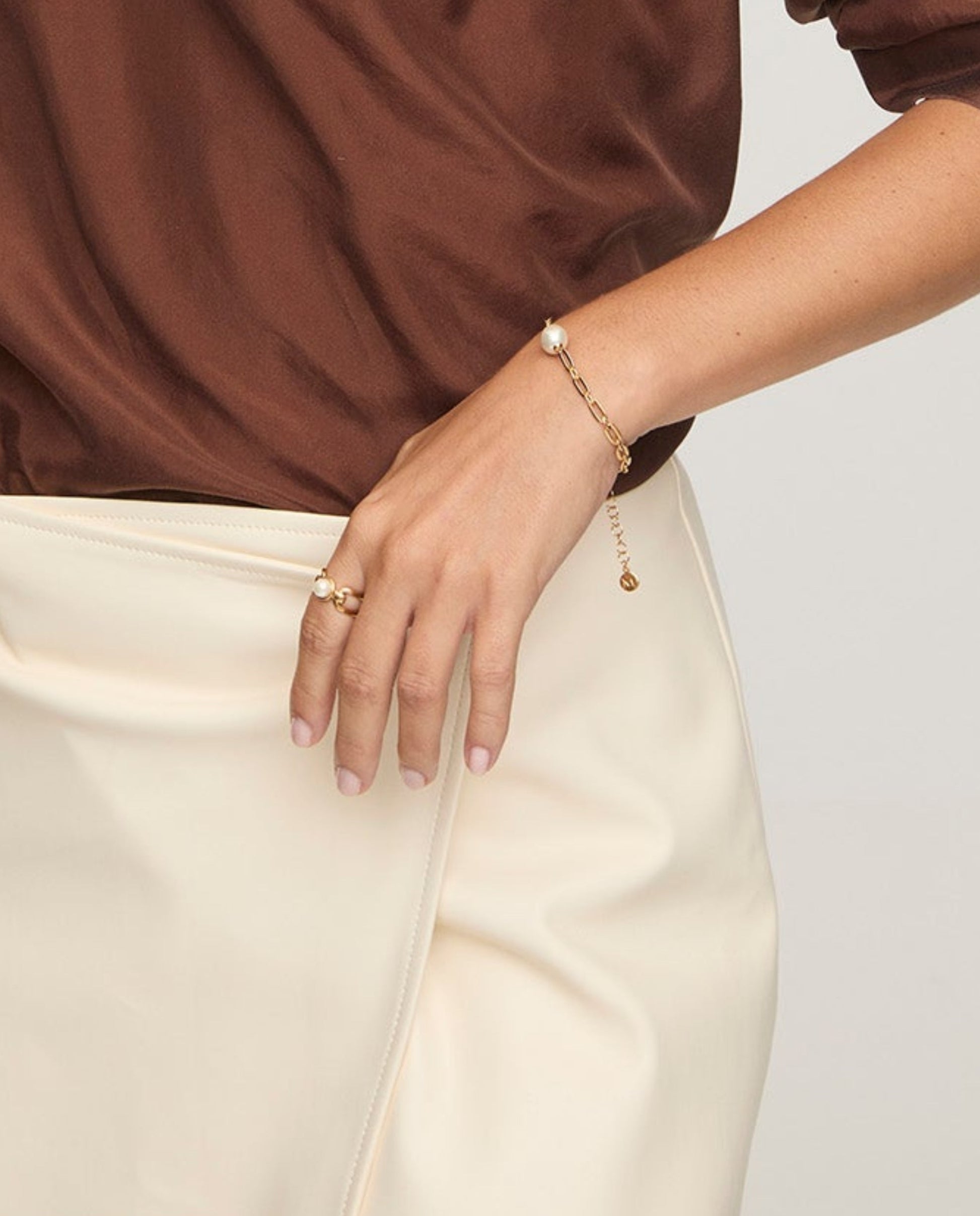 Anel Majorica Fernanda Serrano