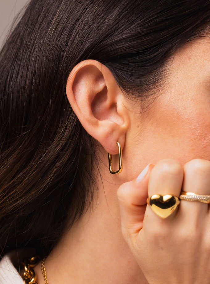 Brincos One Squared Elegance