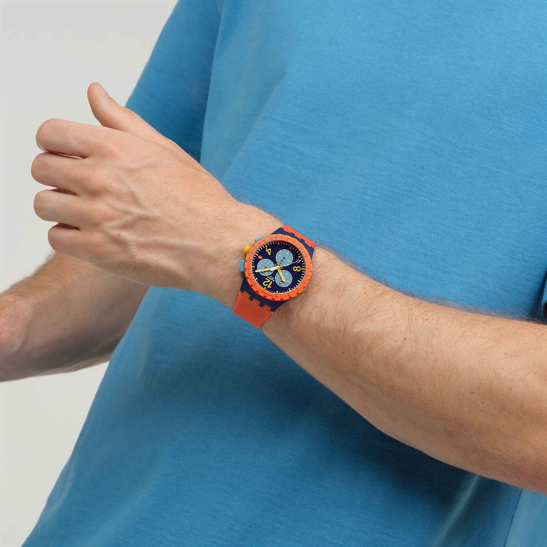 Relógio Swatch  CAMO FLASH