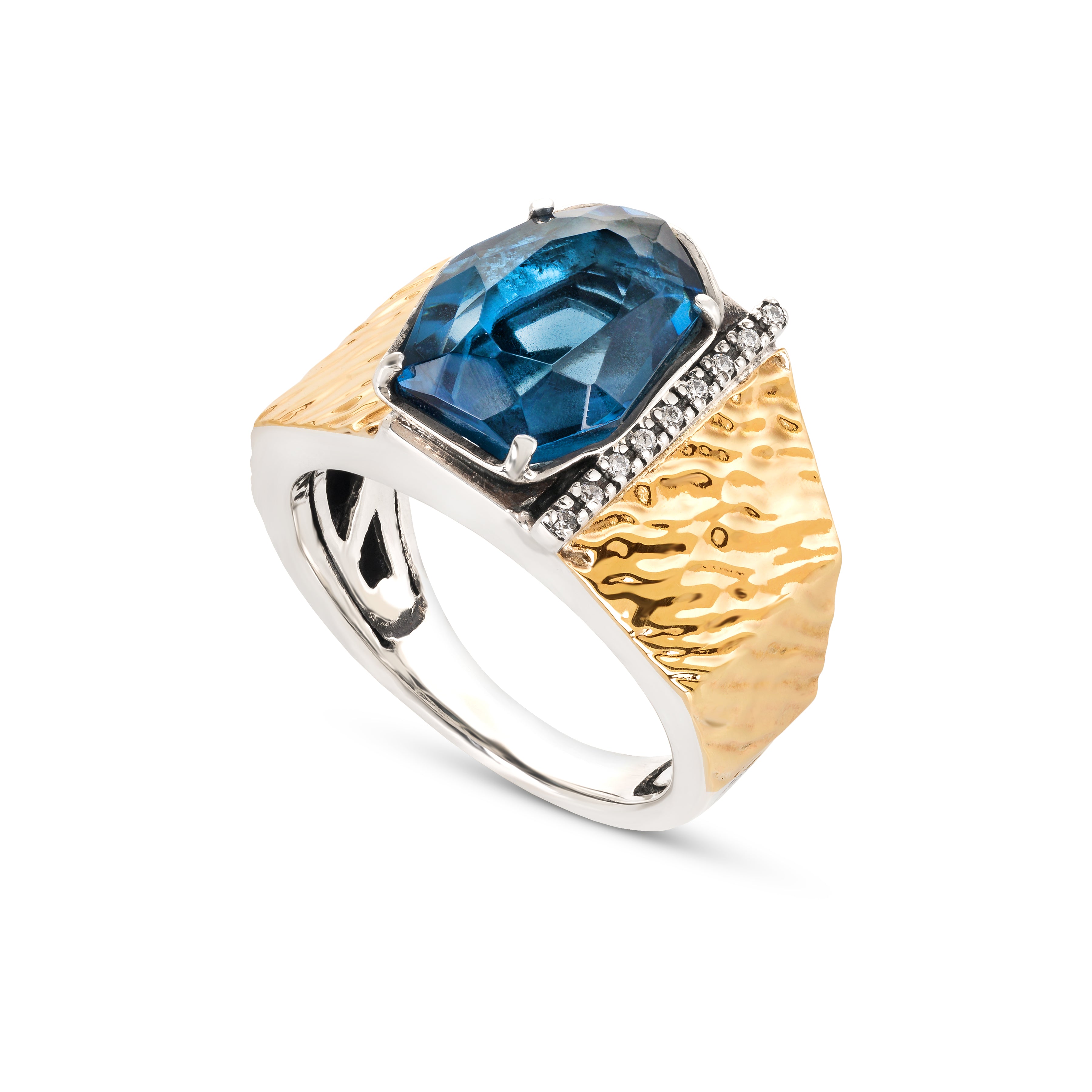 Anel gumus  Quartzo Azul