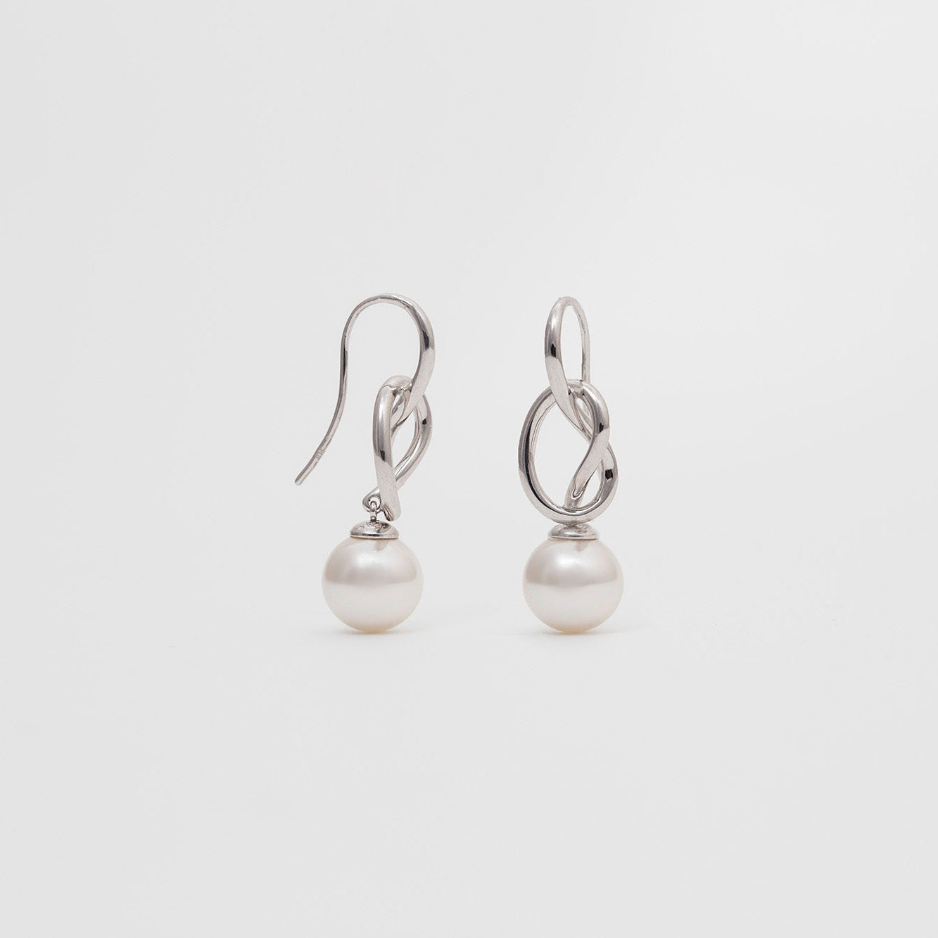 Ana Joalheiros - Brincos em Prata - Brincos Pérola Majorica Nudos 15531.01.2.000.010.1