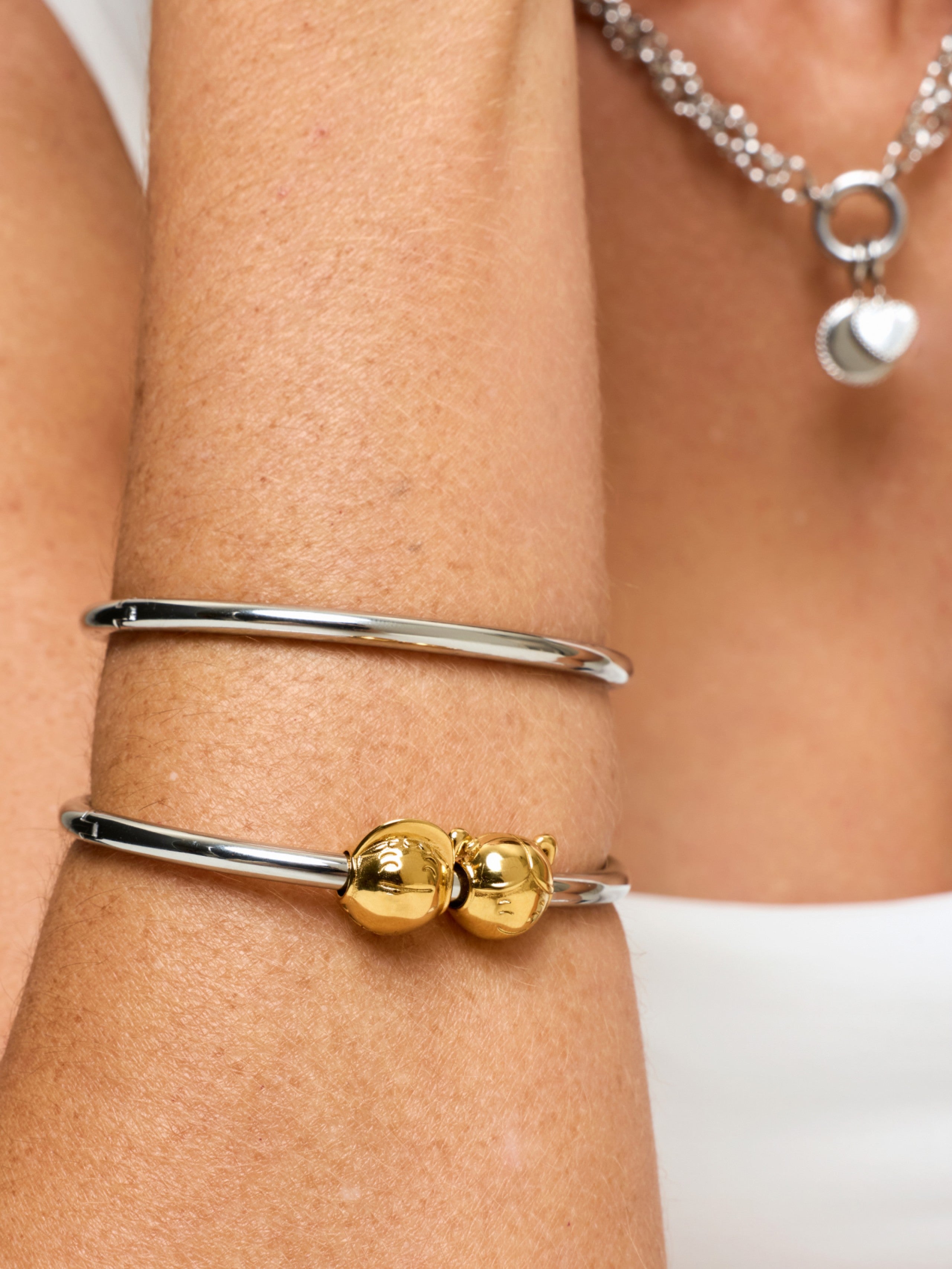 Ana Joalheiros - Pulseiras One - Pulseira One Energy My Boy Golden OJCS24G Menina pulso