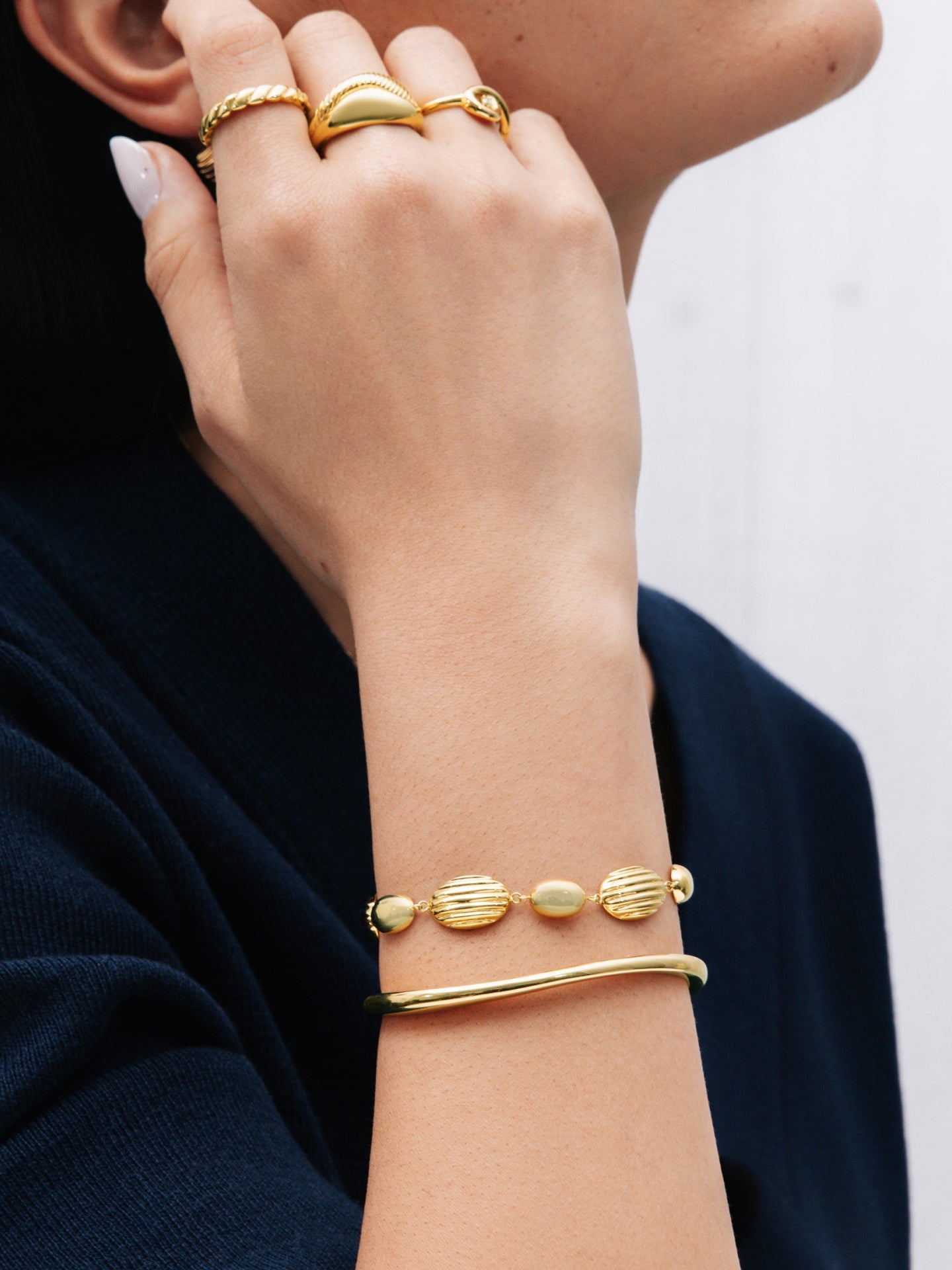 Ana Joalheiros - Pulseiras Douradas - Pulseira One Plissé Golden OJPLB01G