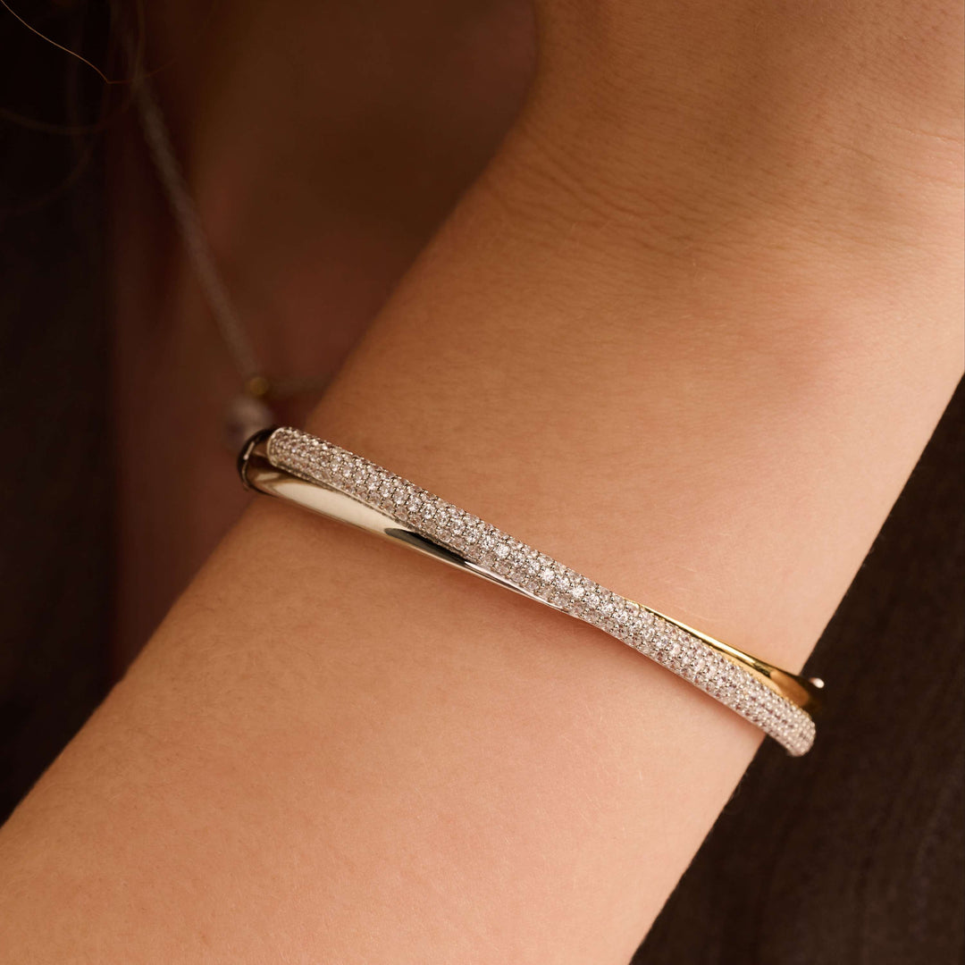 Ana Joalheiros - Pulseiras Bangle - Bangle Tisento 23071ZY Pulso