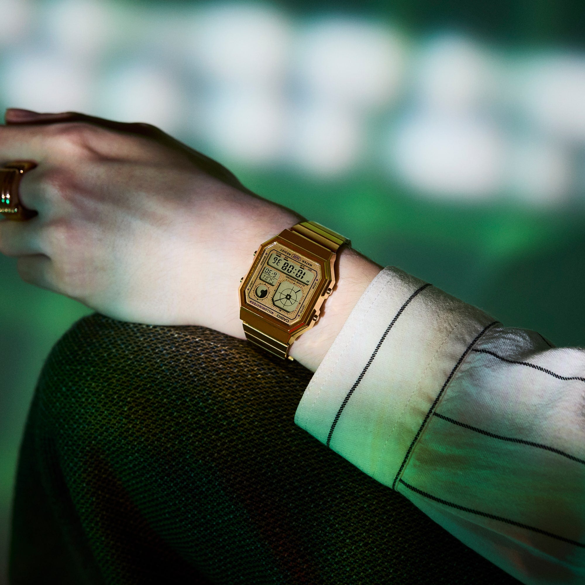 Ana Joalheiros - Relógios Casio - Relógio Casio Dourado  Edgy Collection A130WEG-9AEF no Pulso