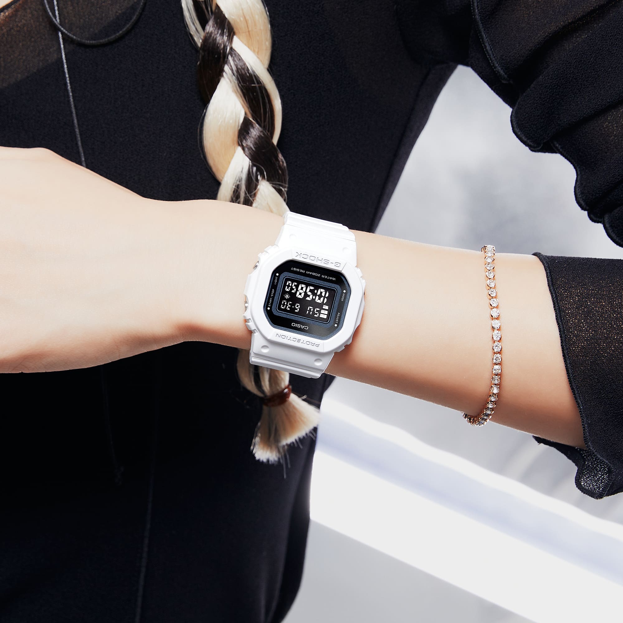 Ana Joalheiros - Relógios G Shock - Relógio Casio G-Shock Masculino GMD-S5600-7ER no Pulso