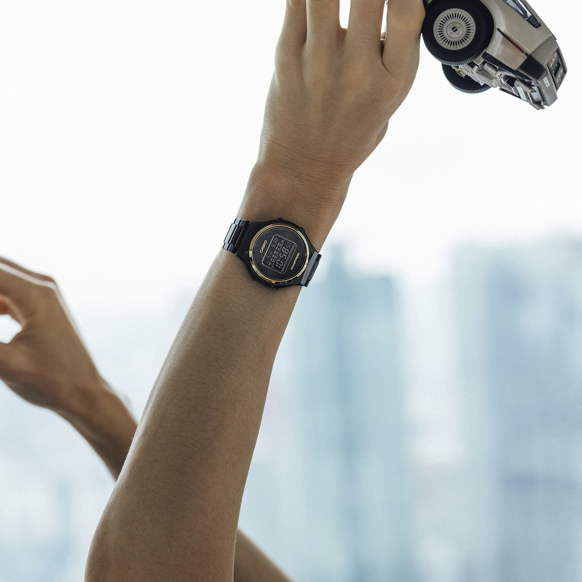Ana Joalheiros - Relógios G Shock - Relógio Casio G-Shock Masculino Pro 50th anniversary Tron TRN-50ZE-1AER no Pulso