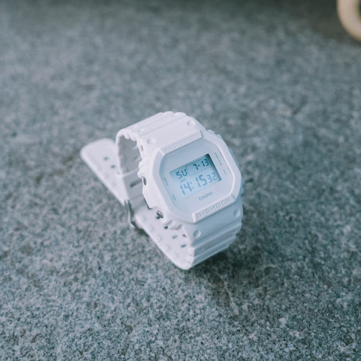 Ana Joalheiros - Relógios G Shock - Relógio Casio G-Shock Masculino SÉRIE DW-5600WW-7ER