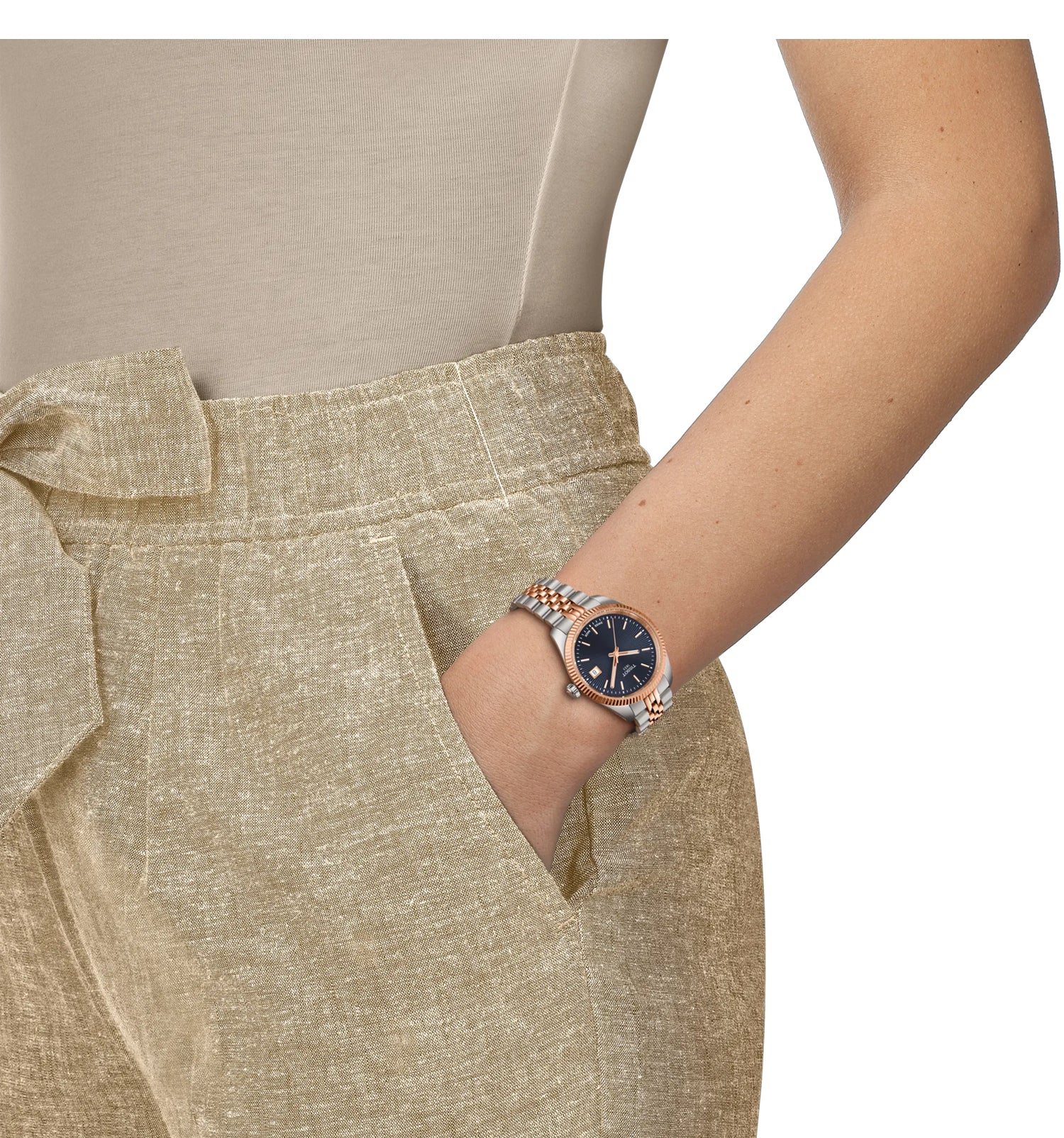 Ana Joalheiros - Relógios Tissot - Relógio para mulher Tissot Ballade T156.210.22.041.00 no Pulso