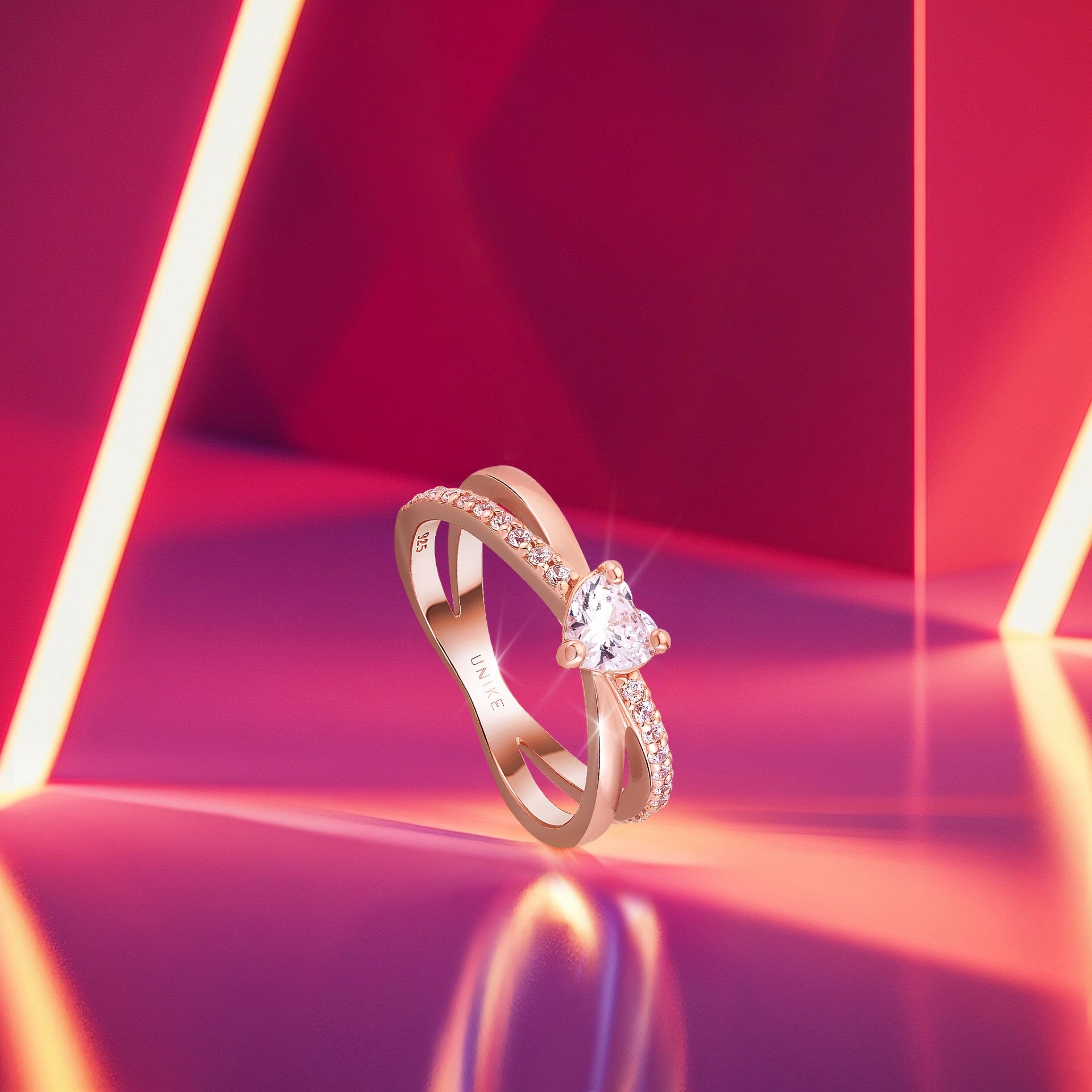 ANEL UNIKE LOVE IN ROSE HEART SOLITAIRE